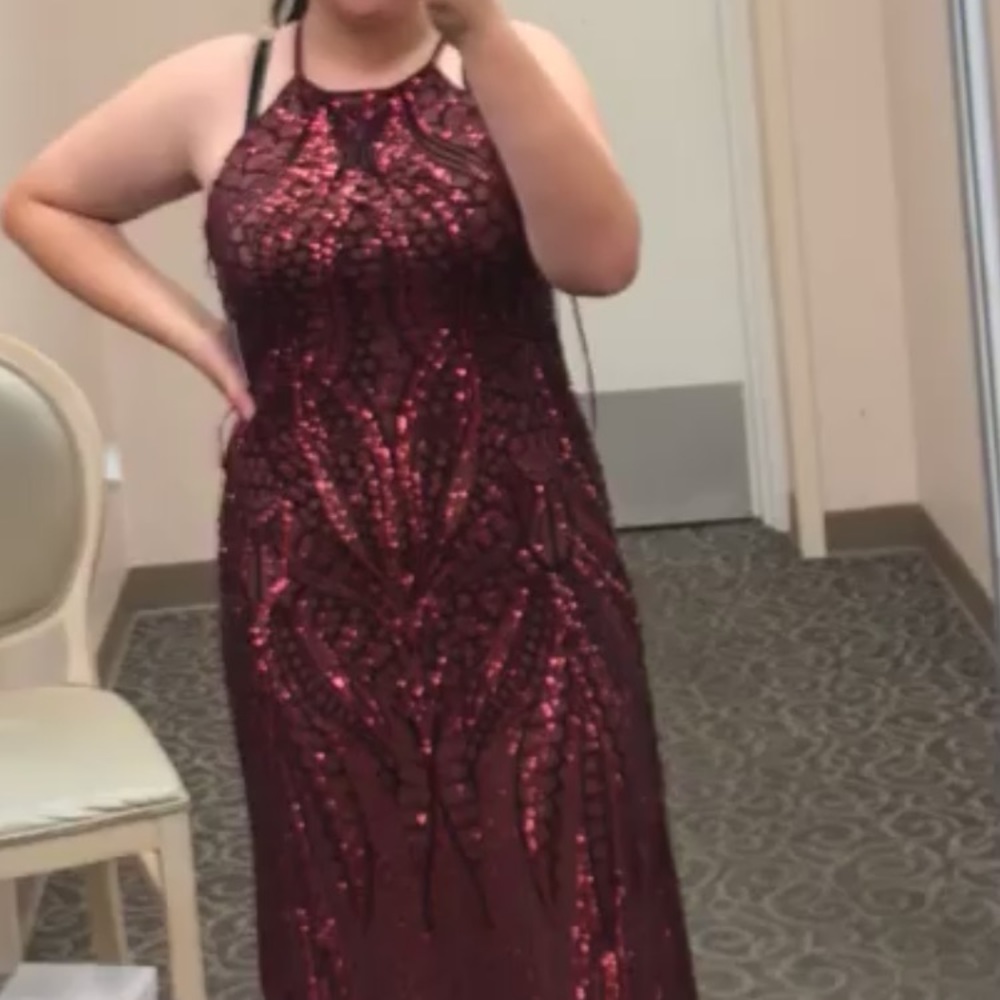 Burgundy David’s bridal prom/ bridesmaid dress